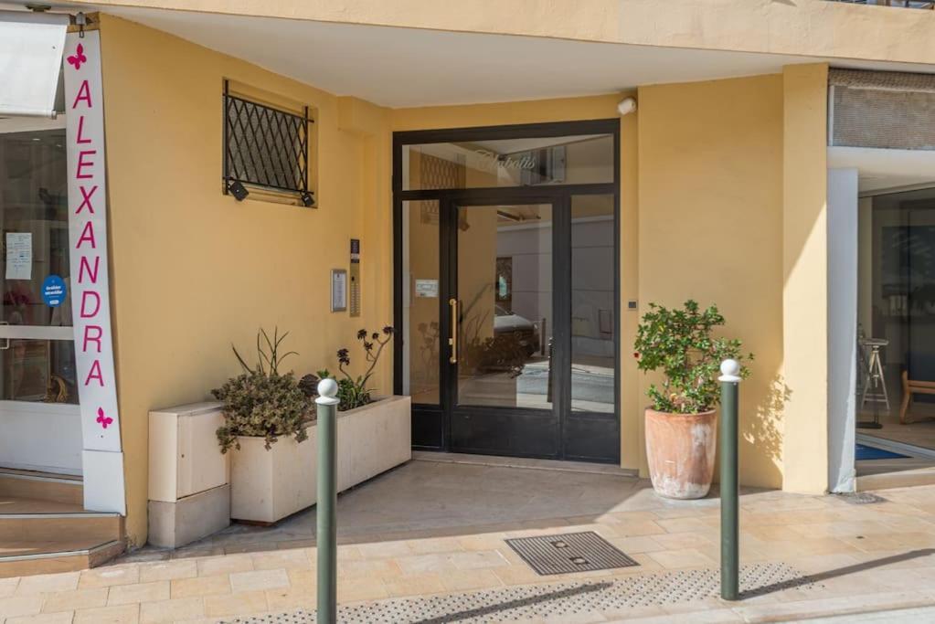 2P Neuf Au Coeur De St Jean Cap Ferrat Apartman Saint-Jean-Cap-Ferrat Kültér fotó